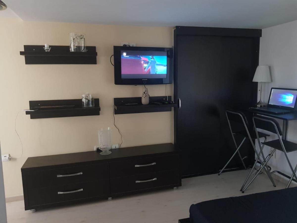 Bucharest Studio Buitenkant foto
